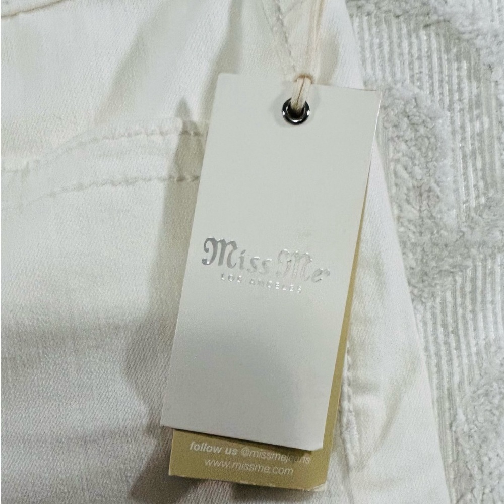 MISS ME JEANS Mid Rise Stretch Short White 30 NWT O-500 - Picture 8 of 12